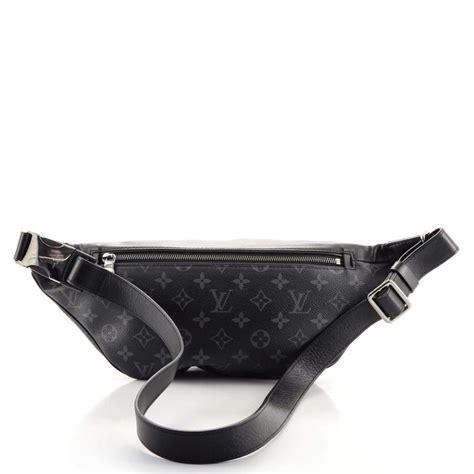 Louis Vuitton Discovery Bumbag Monogram Eclipse Black 